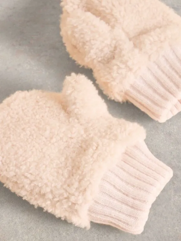 Kids Borg Mitten in LIGHT NATURAL<White Stuff New